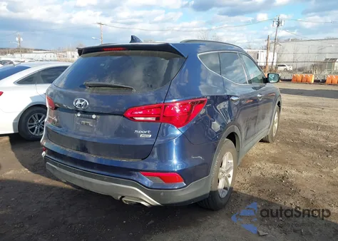 2017 Hyundai Santa Fe Sport 2.4L z USA, uszkodzony, nr VIN 5XYZUDLB3HG482999